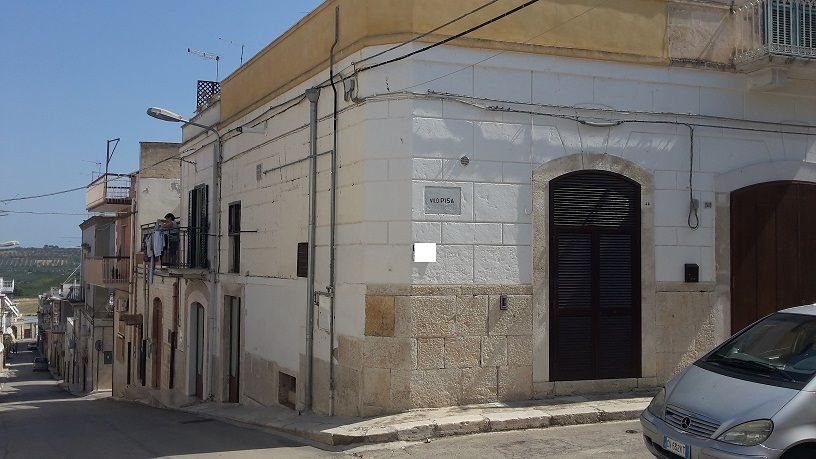 Casa indipendente in vendita a Canosa Di Puglia (BT)