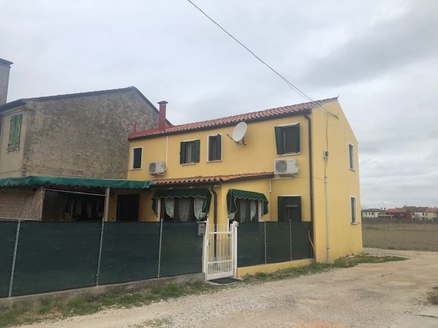 Casa indipendente in vendita Rovigo