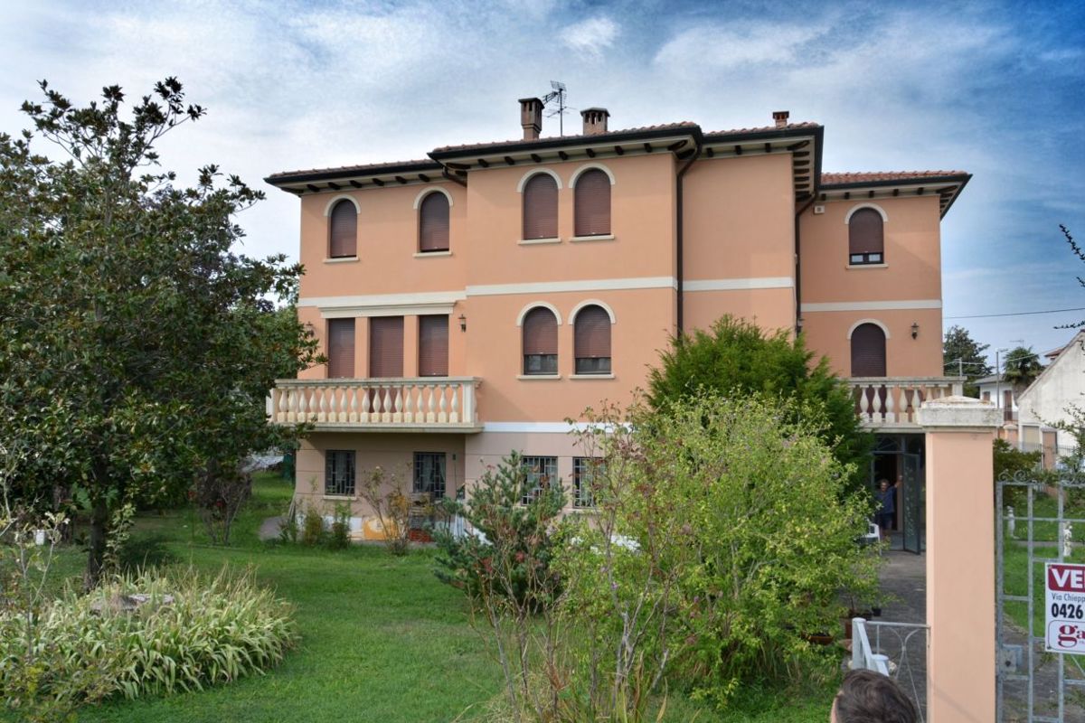 Villa in vendita