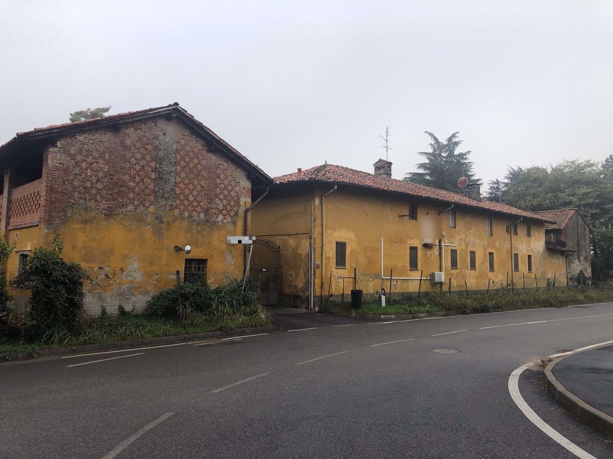 Casa indipendente in vendita a Locate Di Triulzi (MI)