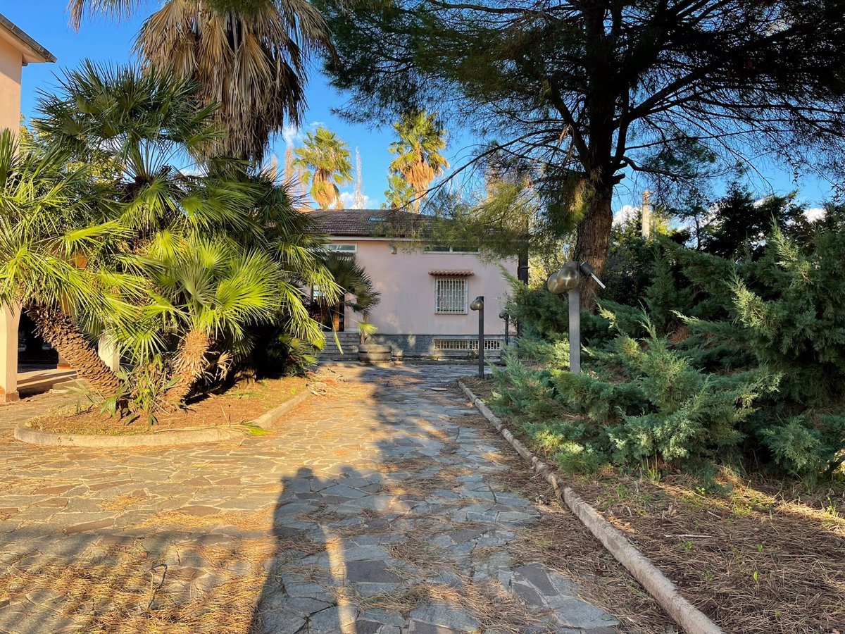 Villa in vendita a Battipaglia (SA)