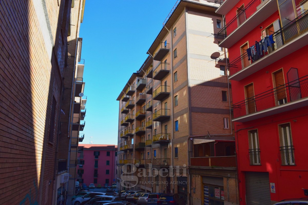 Appartamento, Via Giuseppe Di Vittorio, Vendita - Campobasso (Campobasso)