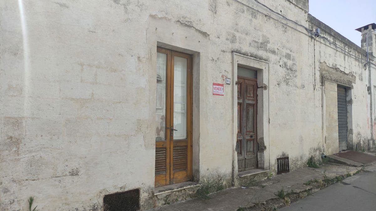Casa indipendente in vendita a Sava (TA)
