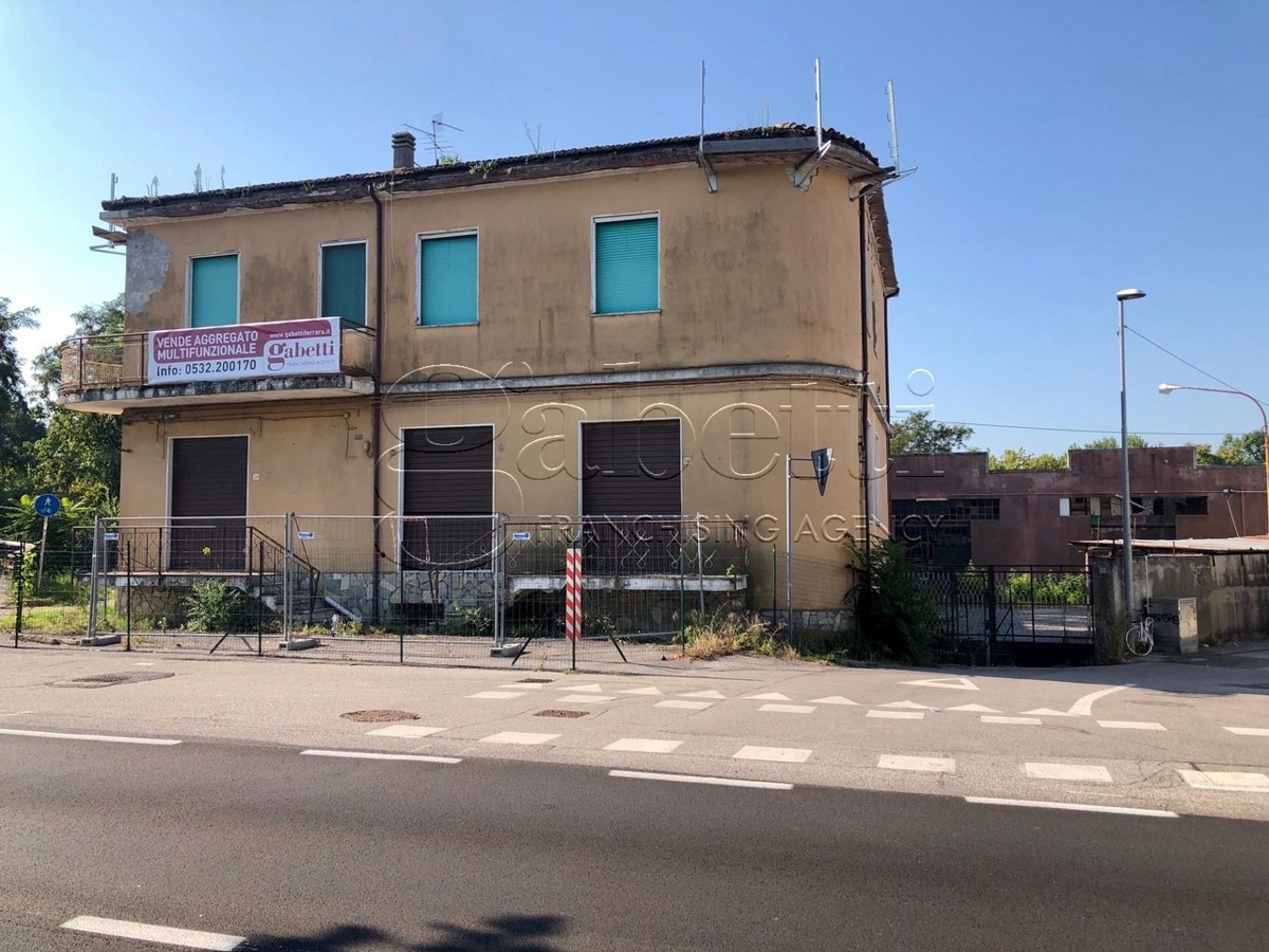 Palazzo in vendita a Ferrara (FE)