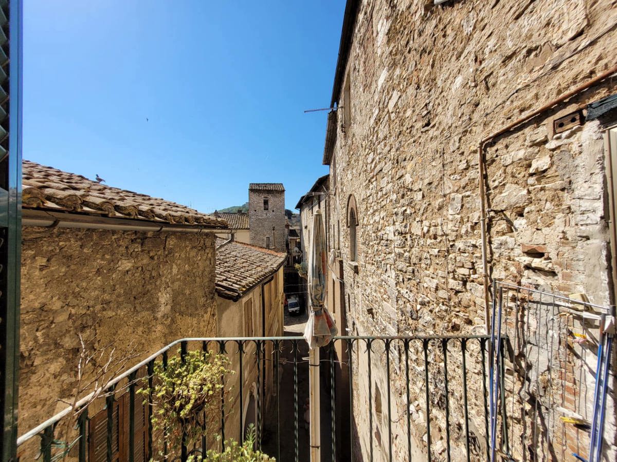 Foto - Terra/cielo In Vendita Narni (tr)