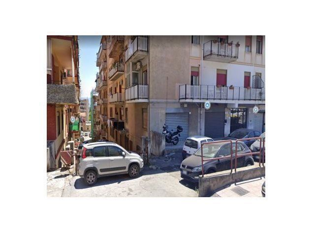 Magazzino in vendita a Messina (ME)