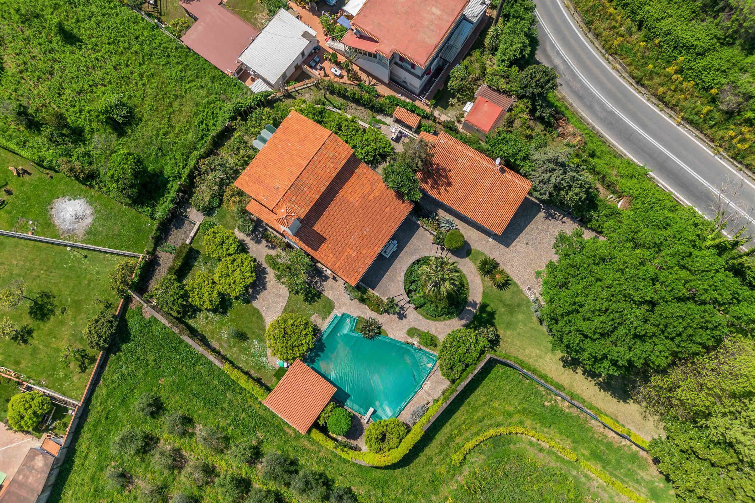 Villa in vendita a Pozzuoli (NA)