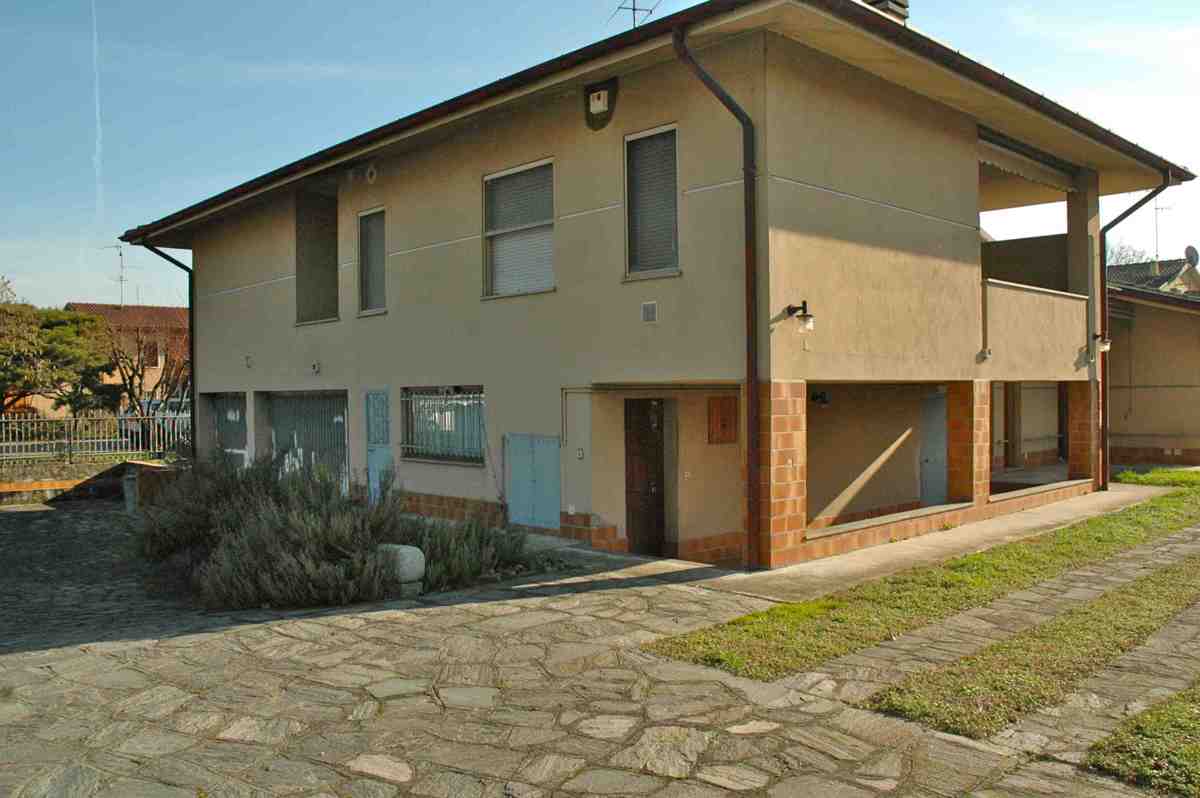 Villa in vendita a Villanterio
