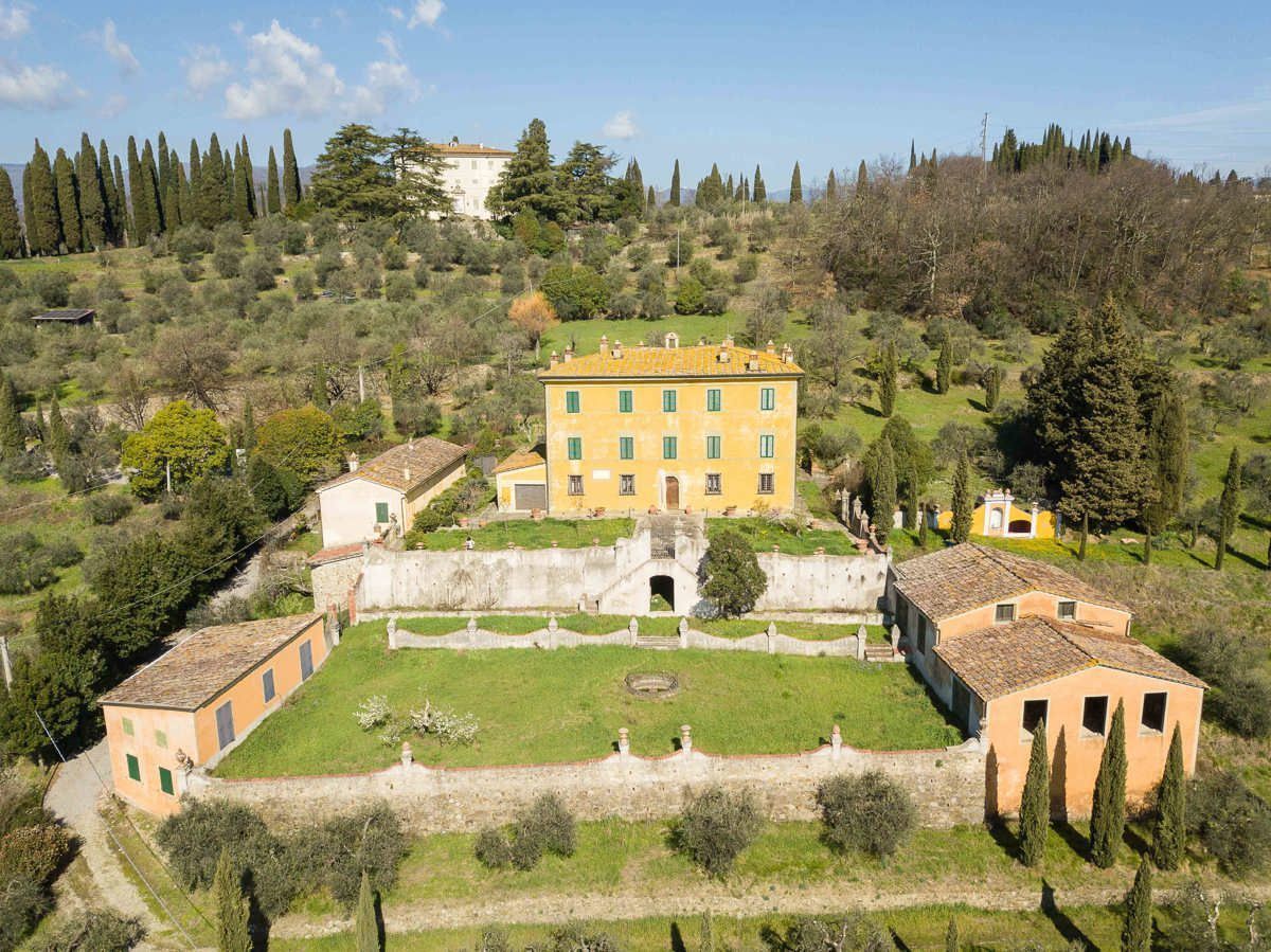 Foto 12 di 40 - Villa in vendita a Pistoia