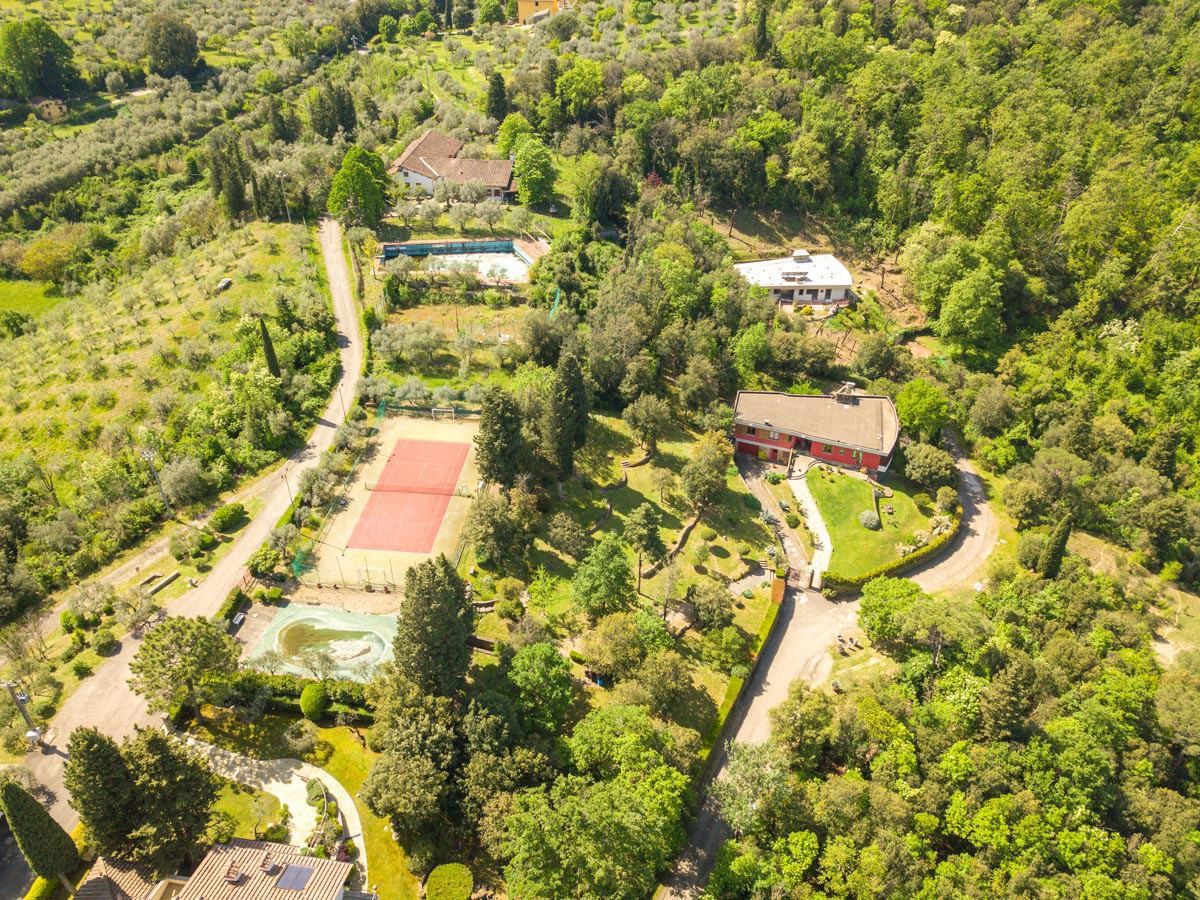 Foto 18 di 31 - Villa in vendita a Firenze