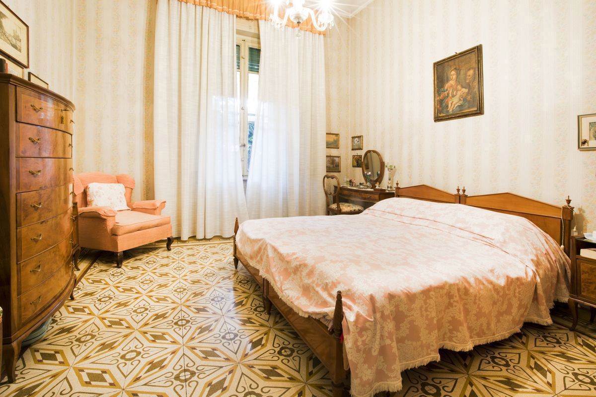 Foto 18 di 25 - Villa in vendita a Lucca