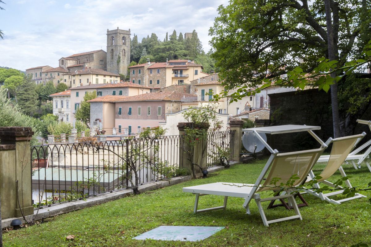 Foto 4 di 47 - Appartamento in vendita a Montecatini Terme