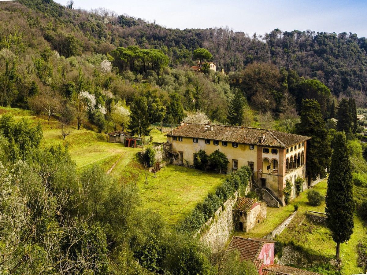 Foto 15 di 23 - Villa in vendita a Lucca