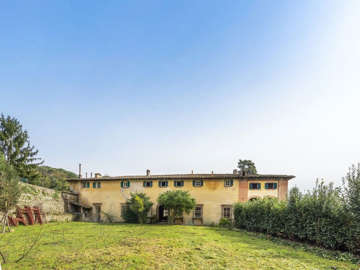 Foto 22 di 23 - Villa in vendita a Lucca