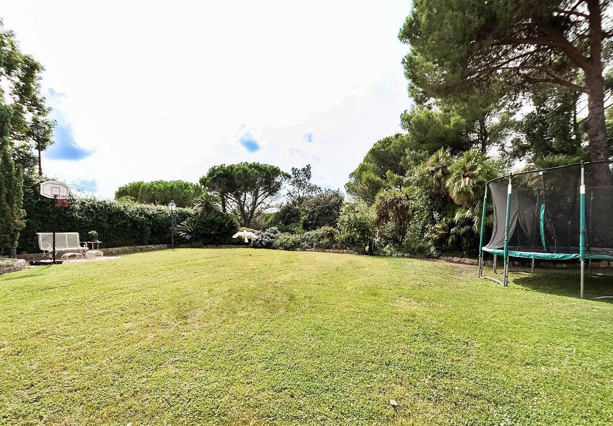 Foto 4 di 27 - Villa in vendita a Genova