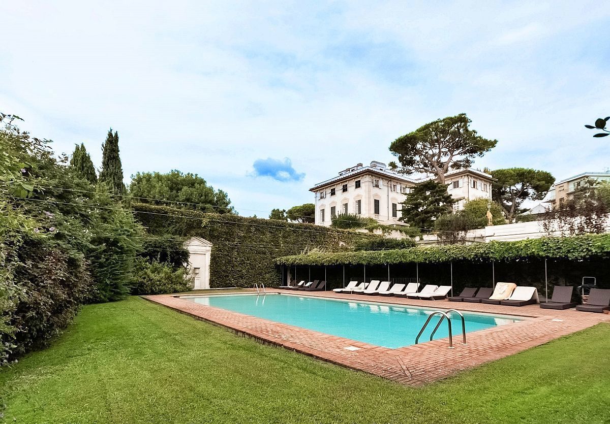 Foto 2 di 27 - Villa in vendita a Genova