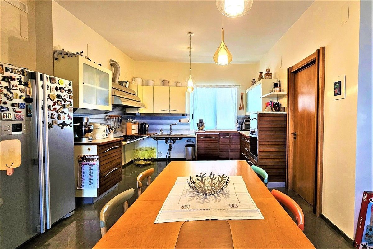 Foto 17 di 55 - Appartamento in vendita a Salerno