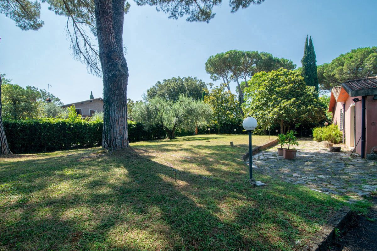 Foto 31 di 55 - Villa in vendita a Roma