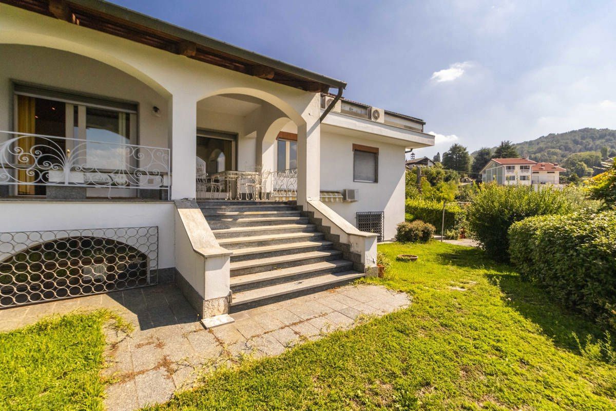 Foto 2 di 22 - Villa in vendita a San Mauro Torinese