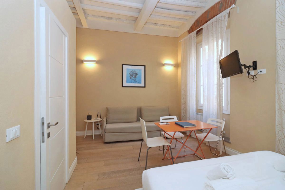 Foto 1 di 30 - Appartamento in vendita a Firenze