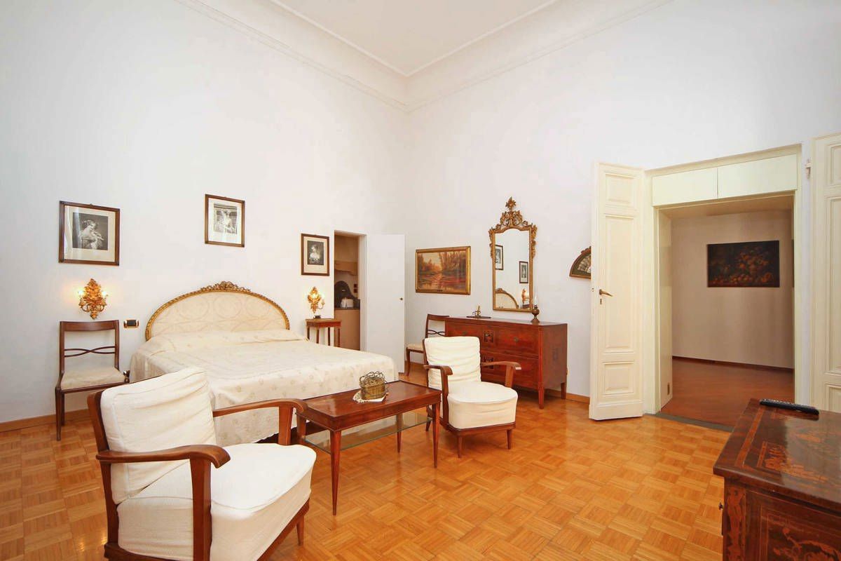 Foto 19 di 32 - Appartamento in affitto a Firenze