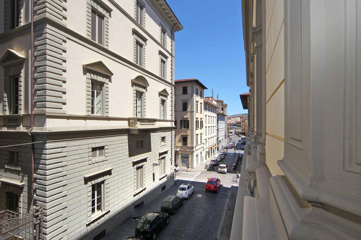 Foto 29 di 32 - Appartamento in affitto a Firenze
