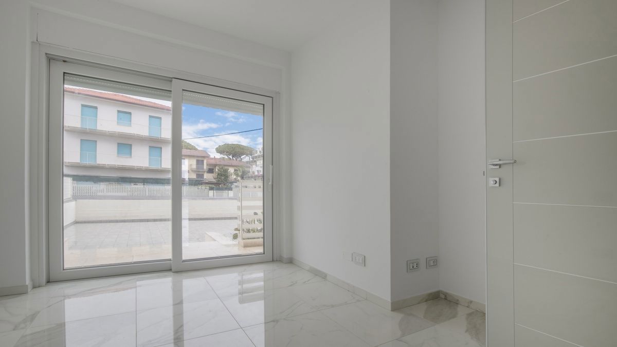 Foto 12 di 31 - Appartamento in vendita a Camaiore
