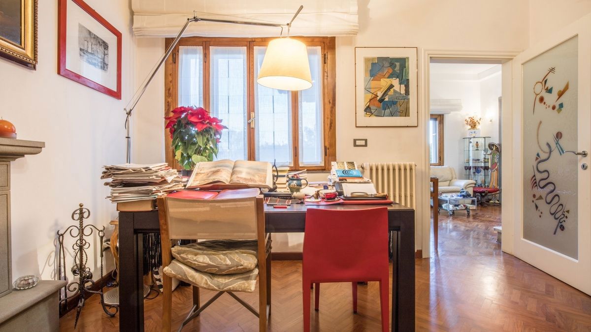 Foto 15 di 45 - Villa in vendita a Firenze