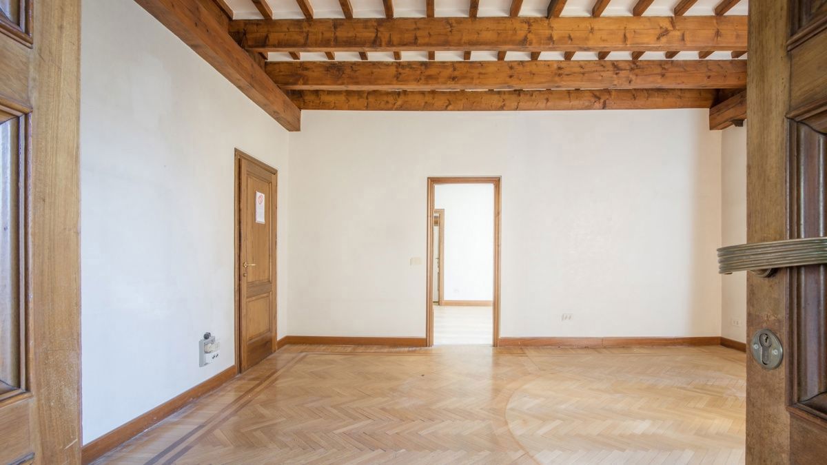 Foto 27 di 33 - Villa in vendita a Firenze