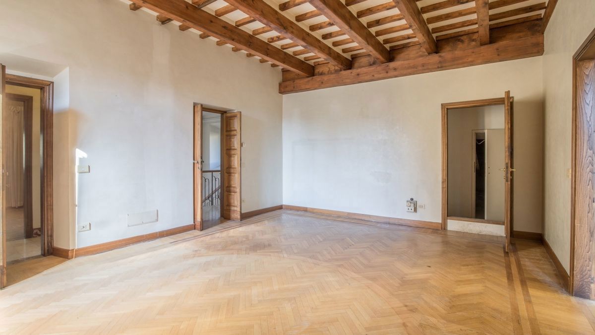 Foto 30 di 33 - Villa in vendita a Firenze