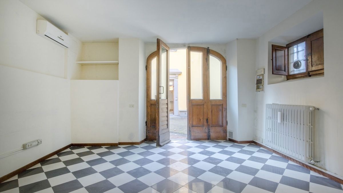 Foto 32 di 33 - Villa in vendita a Firenze