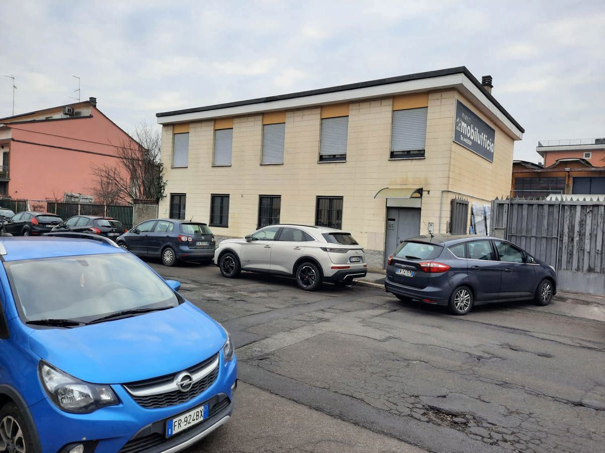 Foto 10 di 13 - Ufficio in vendita a Trezzano sul Naviglio