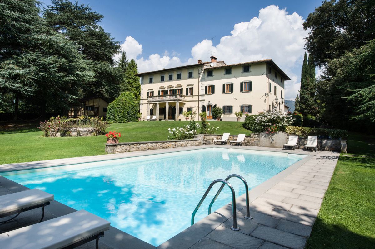 Foto 1 di 22 - Villa in vendita a Vicchio