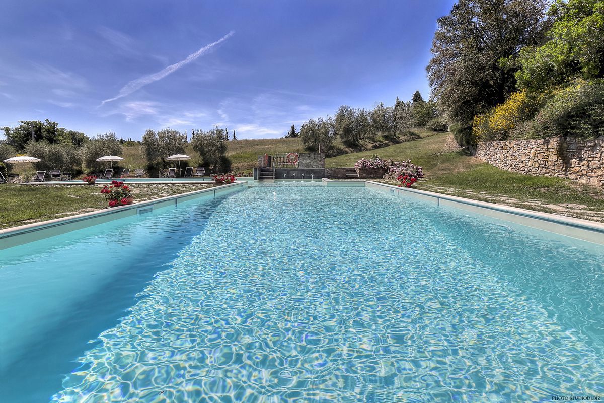 Foto 2 di 24 - Villa in vendita a Montaione
