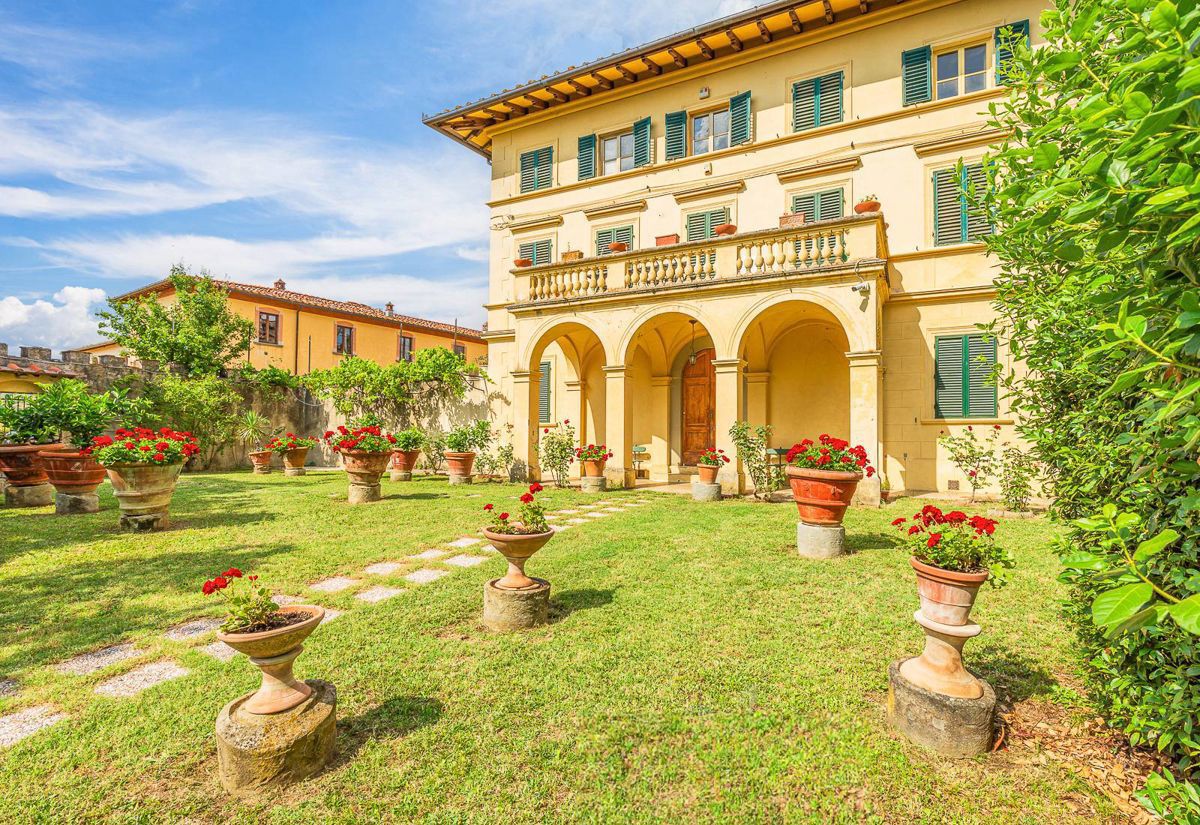 Foto 10 di 29 - Villa in vendita a Arezzo