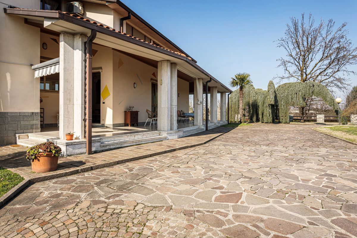 Foto 2 di 31 - Villa in vendita a Cassano d'Adda