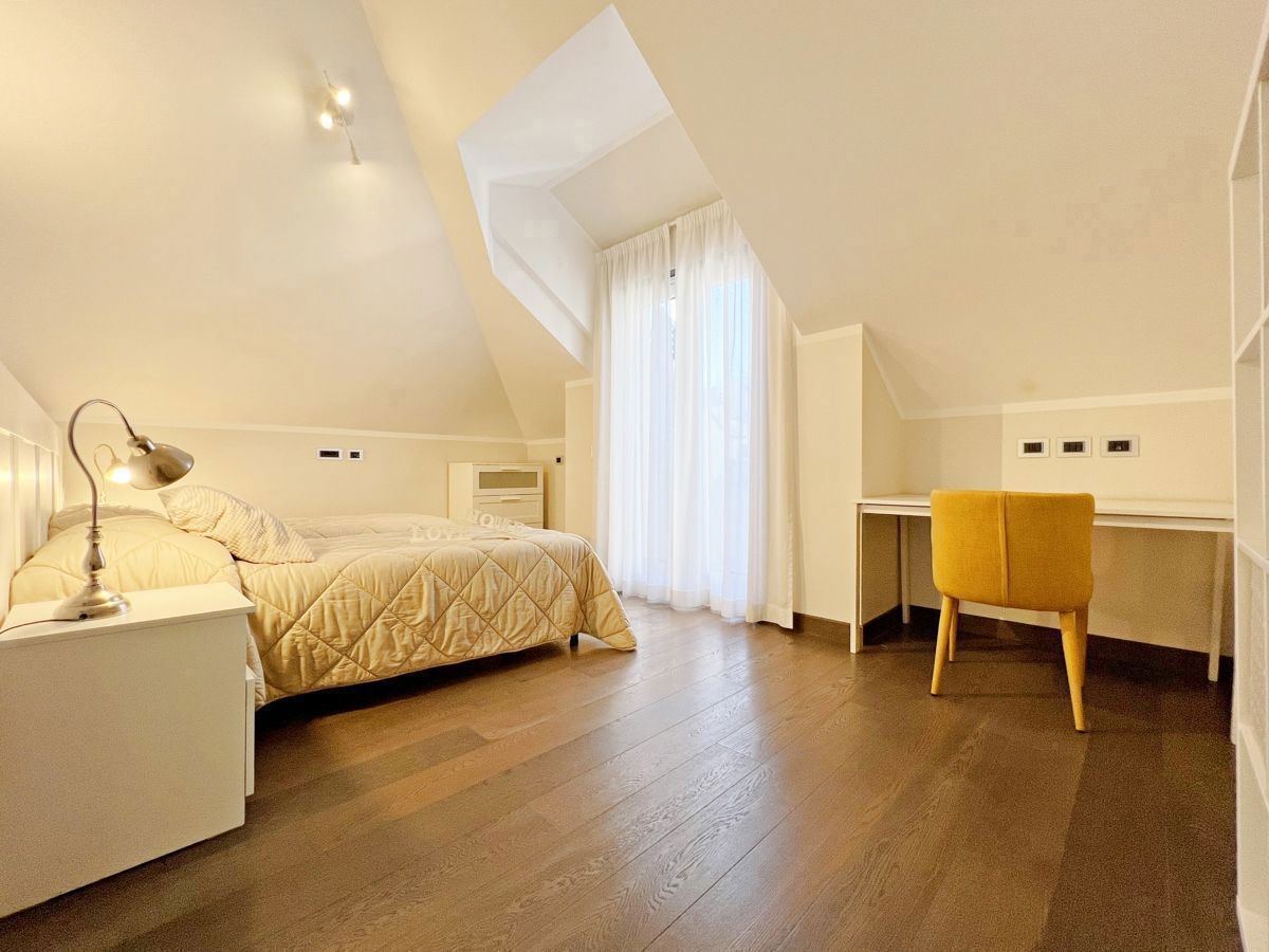 Foto 17 di 22 - Appartamento in vendita a Genova