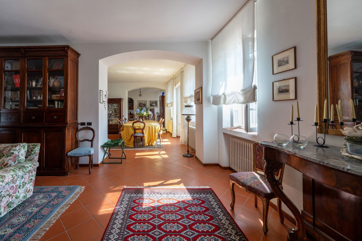 Foto 12 di 48 - Villa in vendita a Lucca