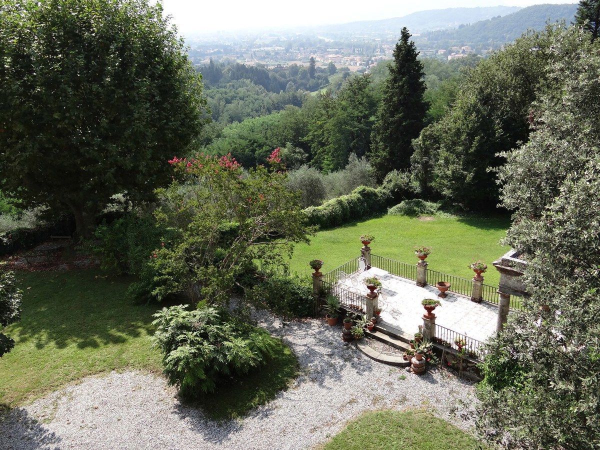 Foto 8 di 20 - Villa in vendita a Lucca