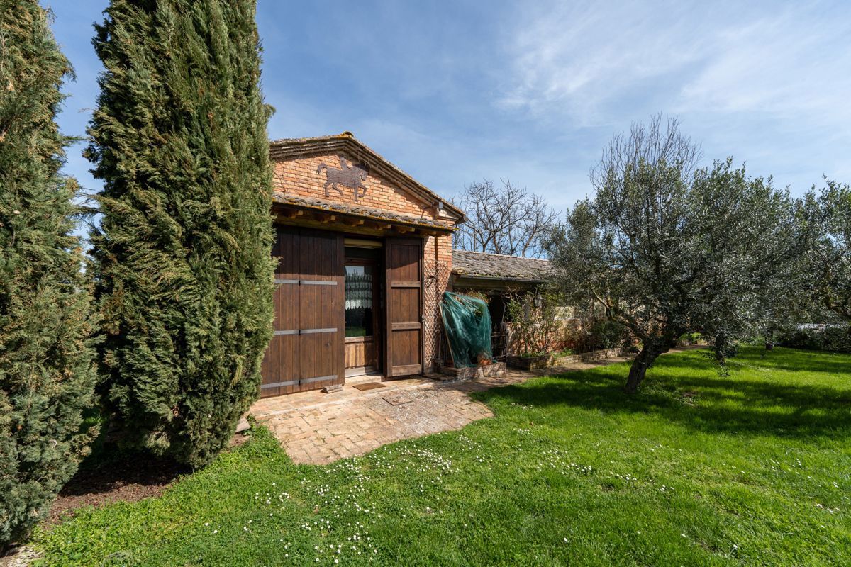 Foto 3 di 44 - Casa indipendente in vendita a Montepulciano