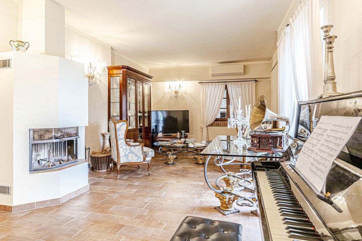 Foto 22 di 30 - Villa in vendita a Montecatini Val di Cecina