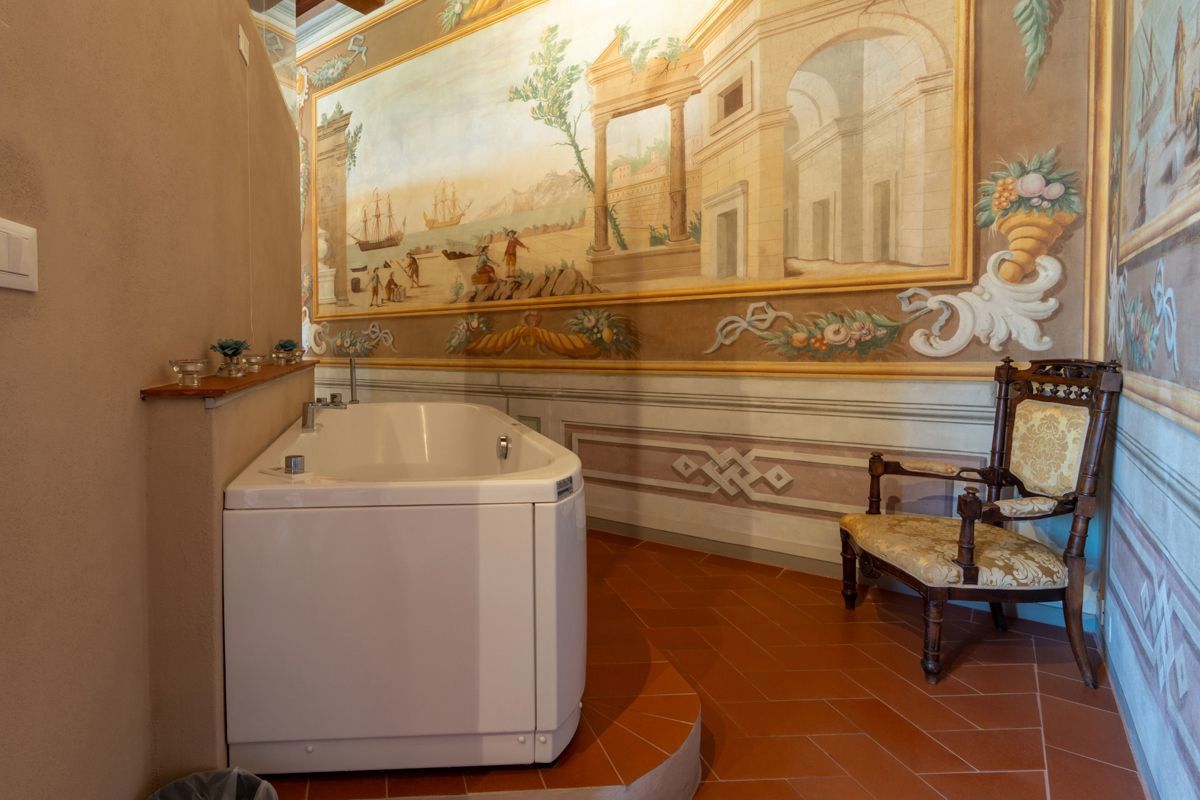 Foto 23 di 37 - Villa in vendita a Pisa