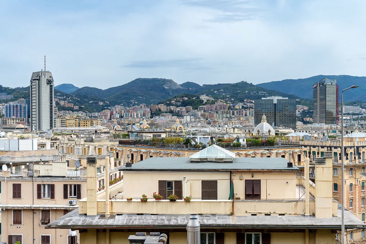 Foto 28 di 28 - Appartamento in vendita a Genova